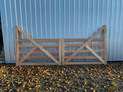 Doyleston - Farm/Driveway 5 rail gates High Ends - 3600-4800mm wide