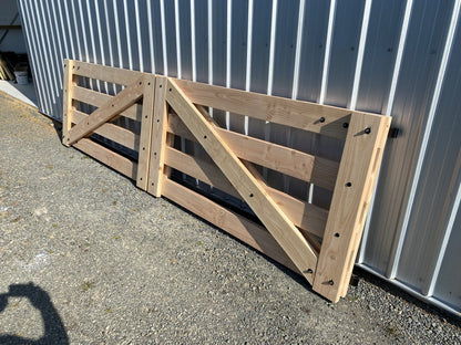 Leeston 4 rail - Farm entry gates 3600-4200mm x 1020 high
