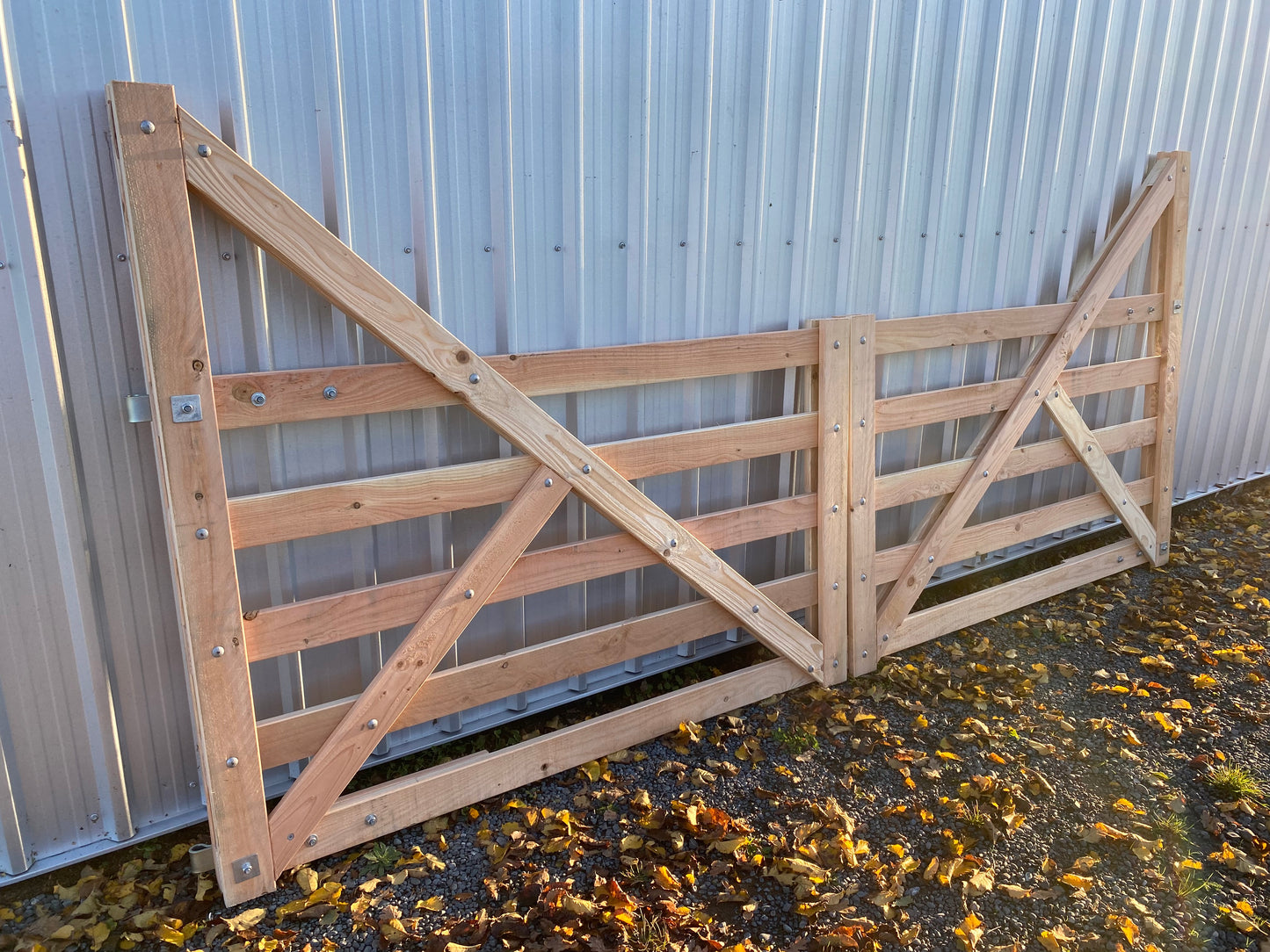 Doyleston - Farm/Driveway 5 rail gates High Ends - 3600-4800mm wide