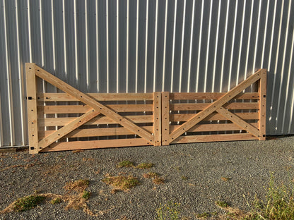 Driveway gates/ Entry gates 4800mm wide