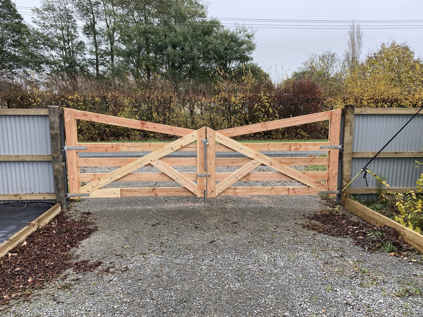 Leeston 5 Rail Driveway Entry gates 3600-4800mm wide