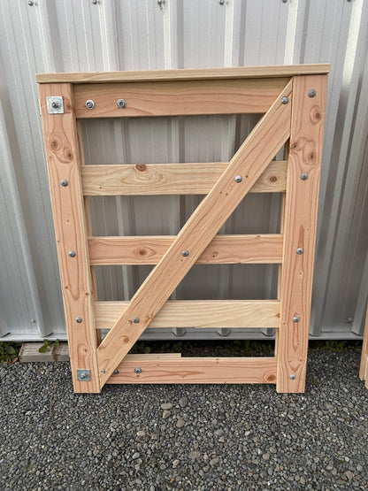 Wooden Farm single entry gate 850mm wide