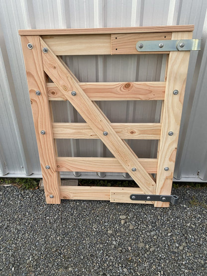 Wooden Farm single entry gate 850mm wide